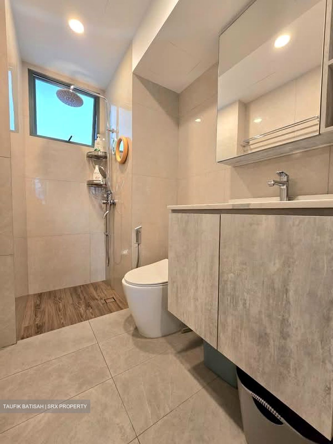 Palm Gardens (D23), Condominium #572049671